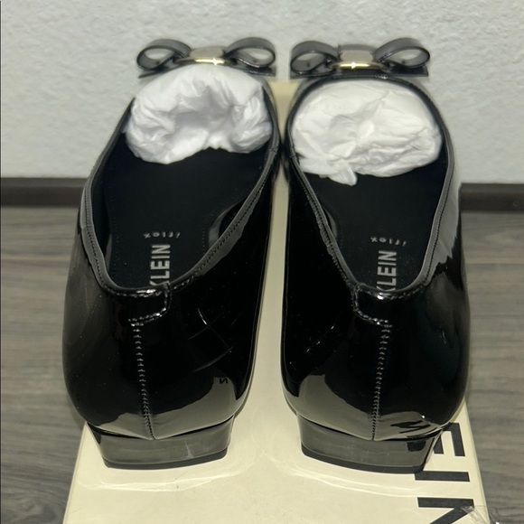 Anne Klein Chella Ballet Flats - Picture 4 of 6